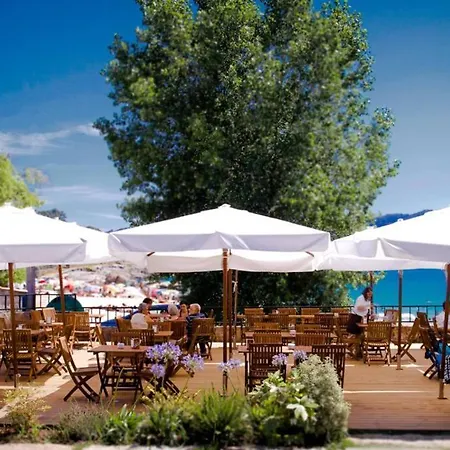 Primera Linea De Playa Rias Baixas, Апартаменты *
